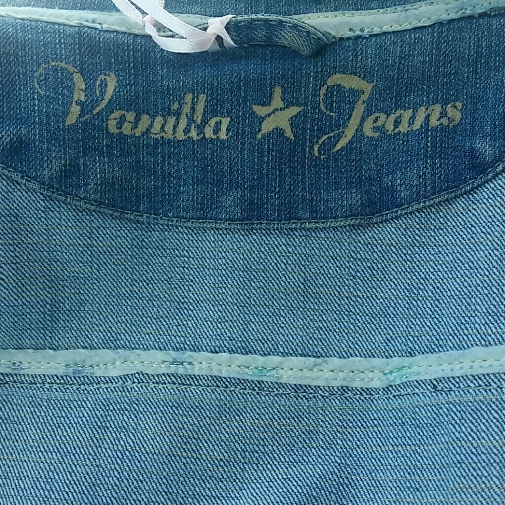 Vanilla Star Denim Embroidered Jacket EUC size L - Picture 3 of 8